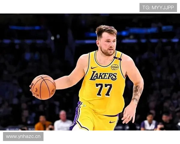 东契奇又买了辆超跑，朋友开着小车都得靠边站！