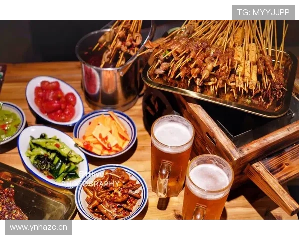 达米安·利拉德戴着钻表挤在路边烧烤摊，明星生活和我们就差一串烤肉